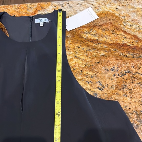 Tobi Black Winslet Keyhole Swing Dress - Picture 9 of 11